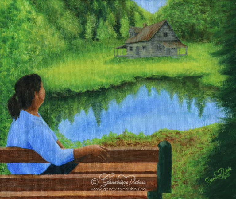 Femme assise sur un banc admirant un chalet de l'autre côté de l'étang